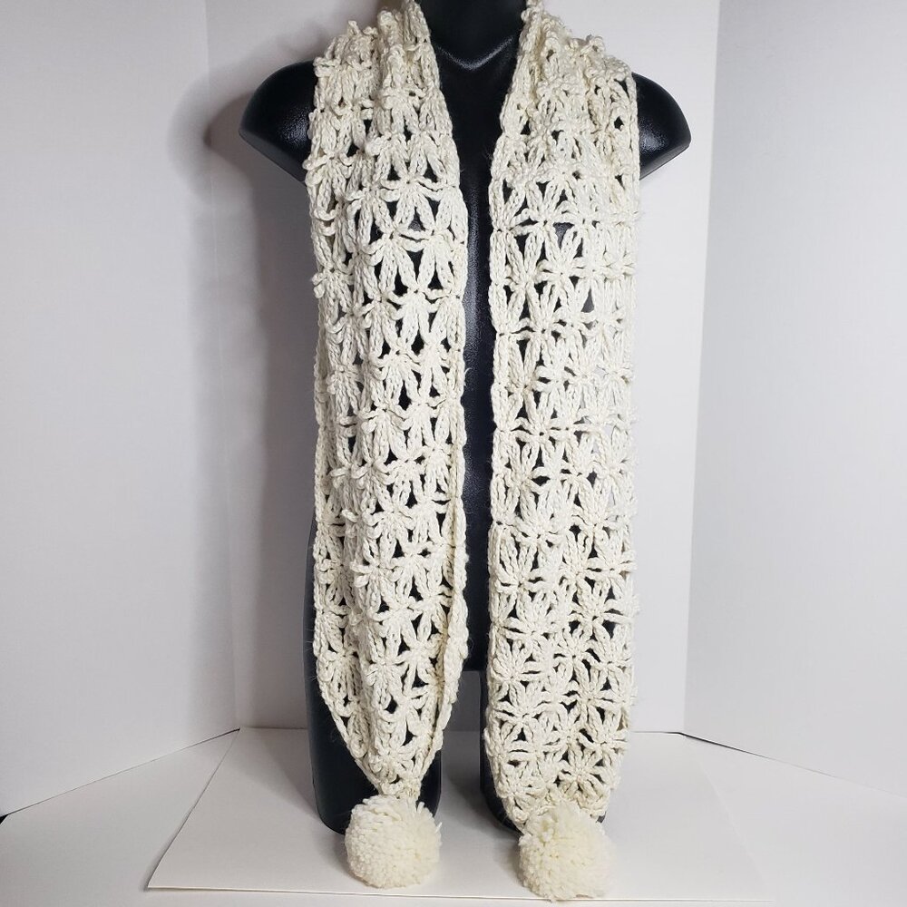 Rare Vintage Womens Juniors Kint Crochet Scarf Pom Pom Floral Snowflake Handmade